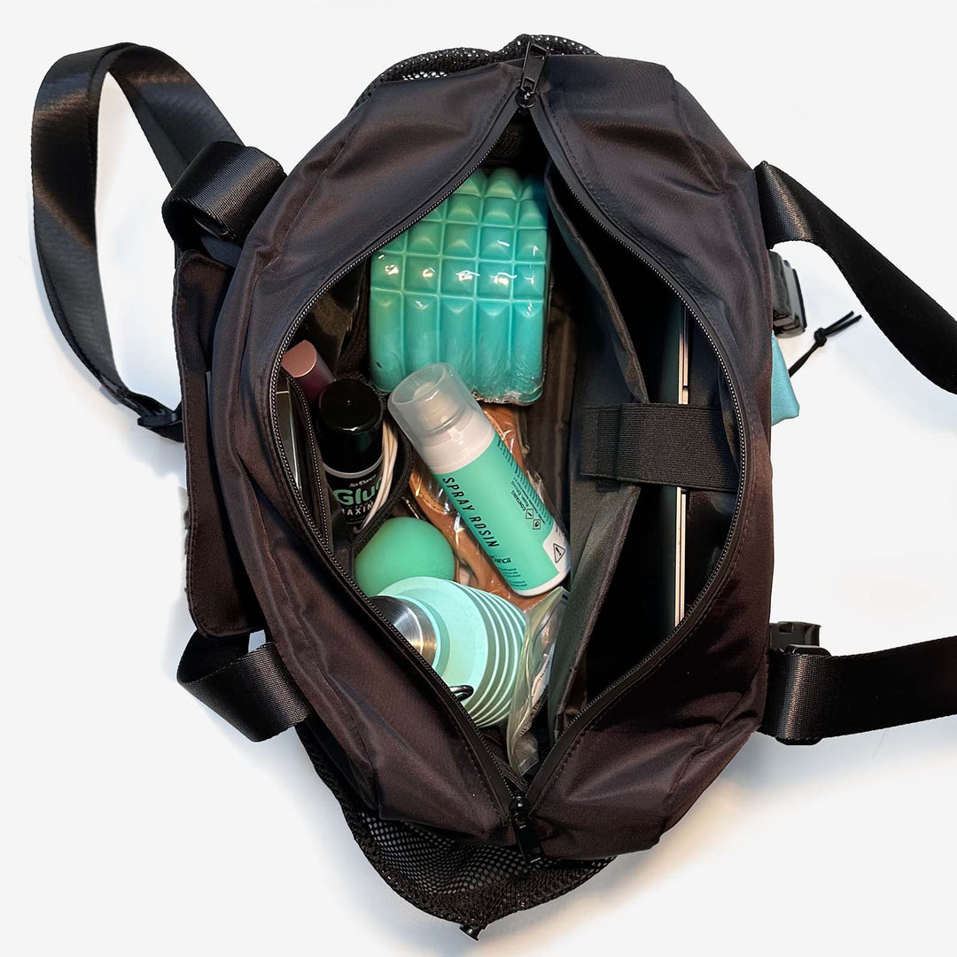 Só Dança Dancer Duffel Bag