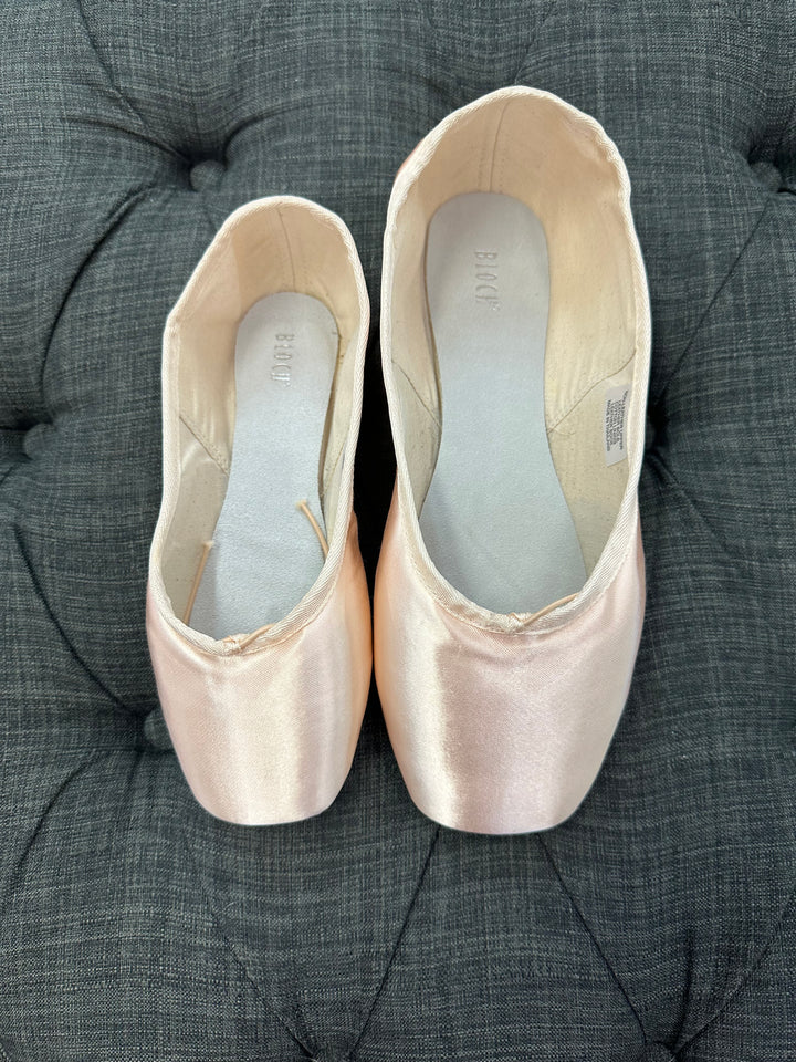 🩰 Pointe Shoe Fitting Appointment