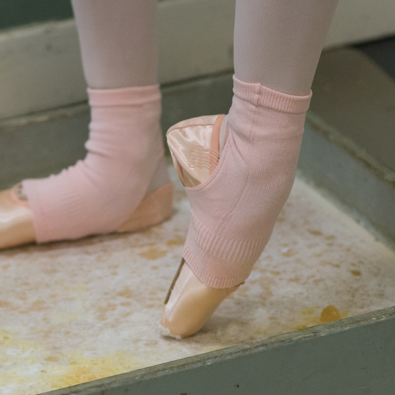 Apolla THE JOULE Compression Sleeve - Dance Gear Etc.
