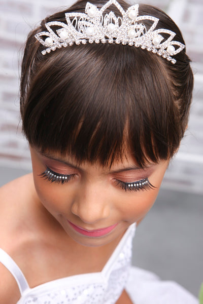 SFC Child Lashes with 8 Clear Rhinestones