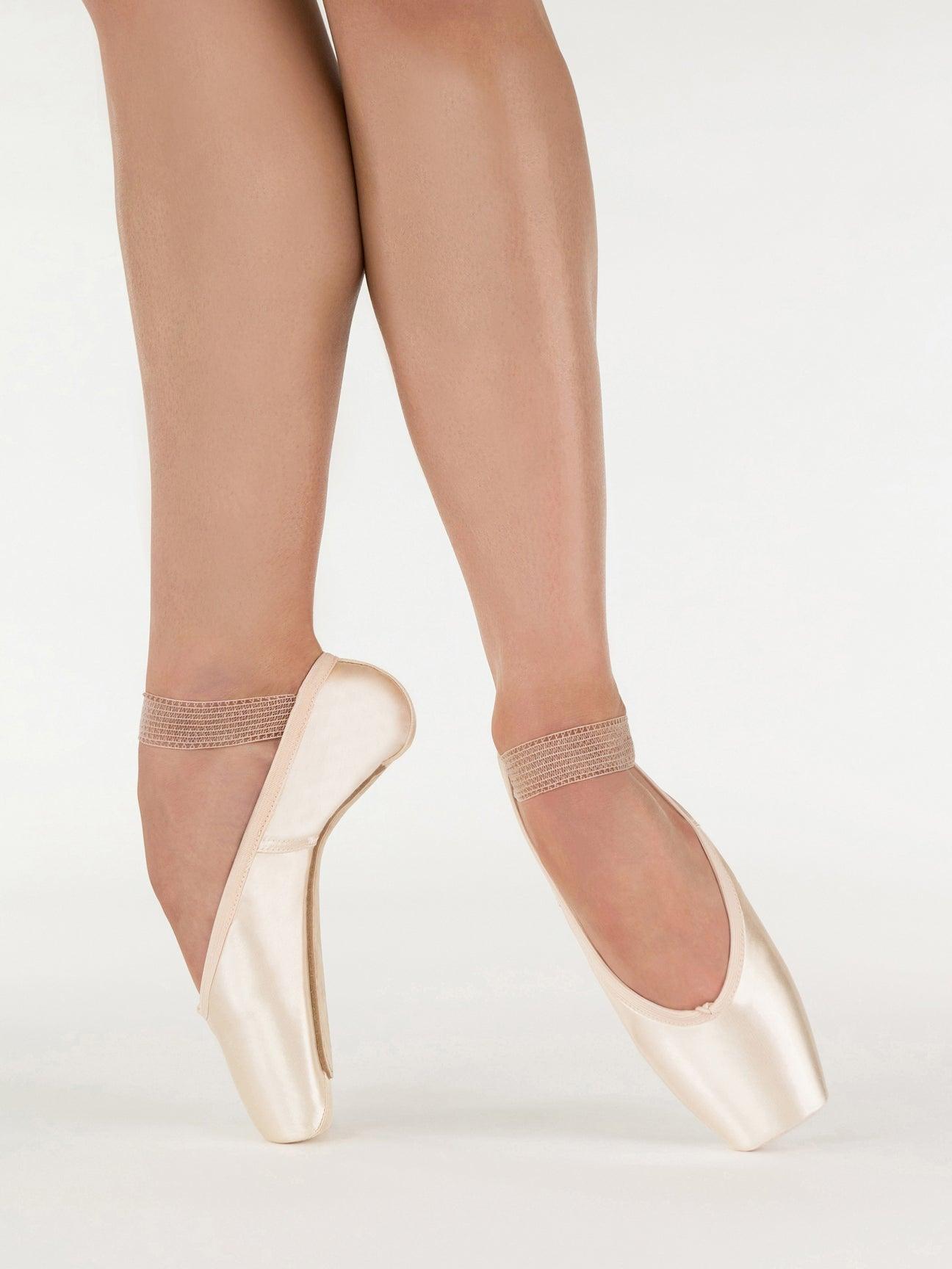 Suffolk Regent Pointe Shoe